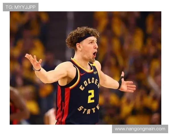 勇士队赛季初表现低迷 浓眉大眼带领湖人迎来连胜新希望